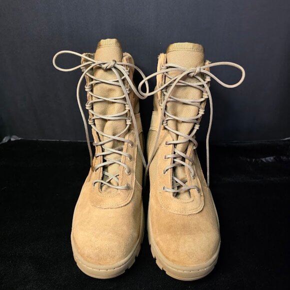 NWOT Thorogood 8\